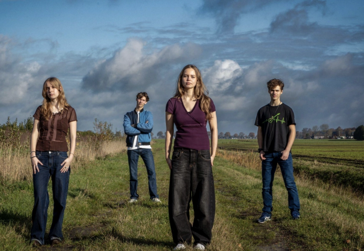 UP: VANZELF. + Key Key and the Locks